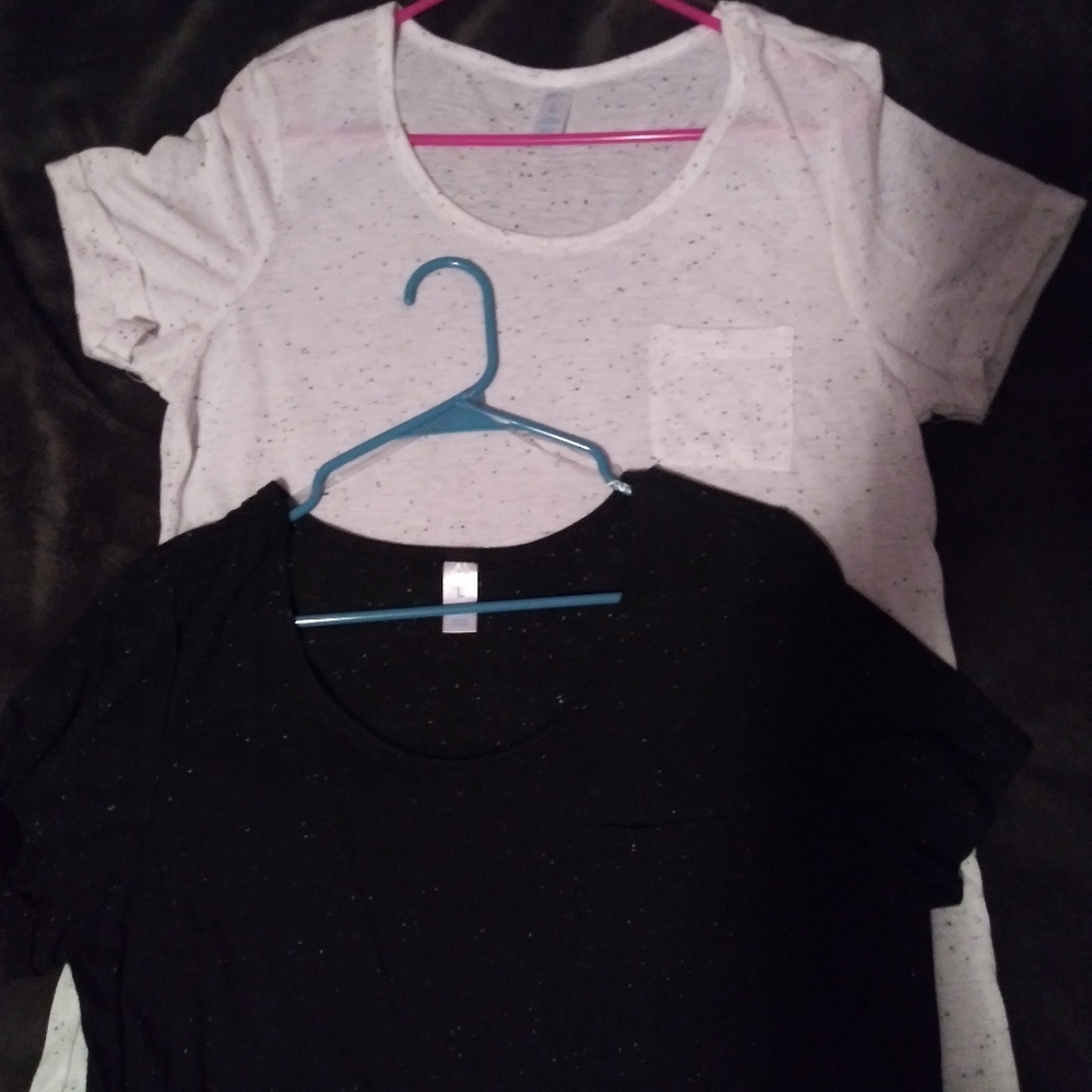 2 ladies tops